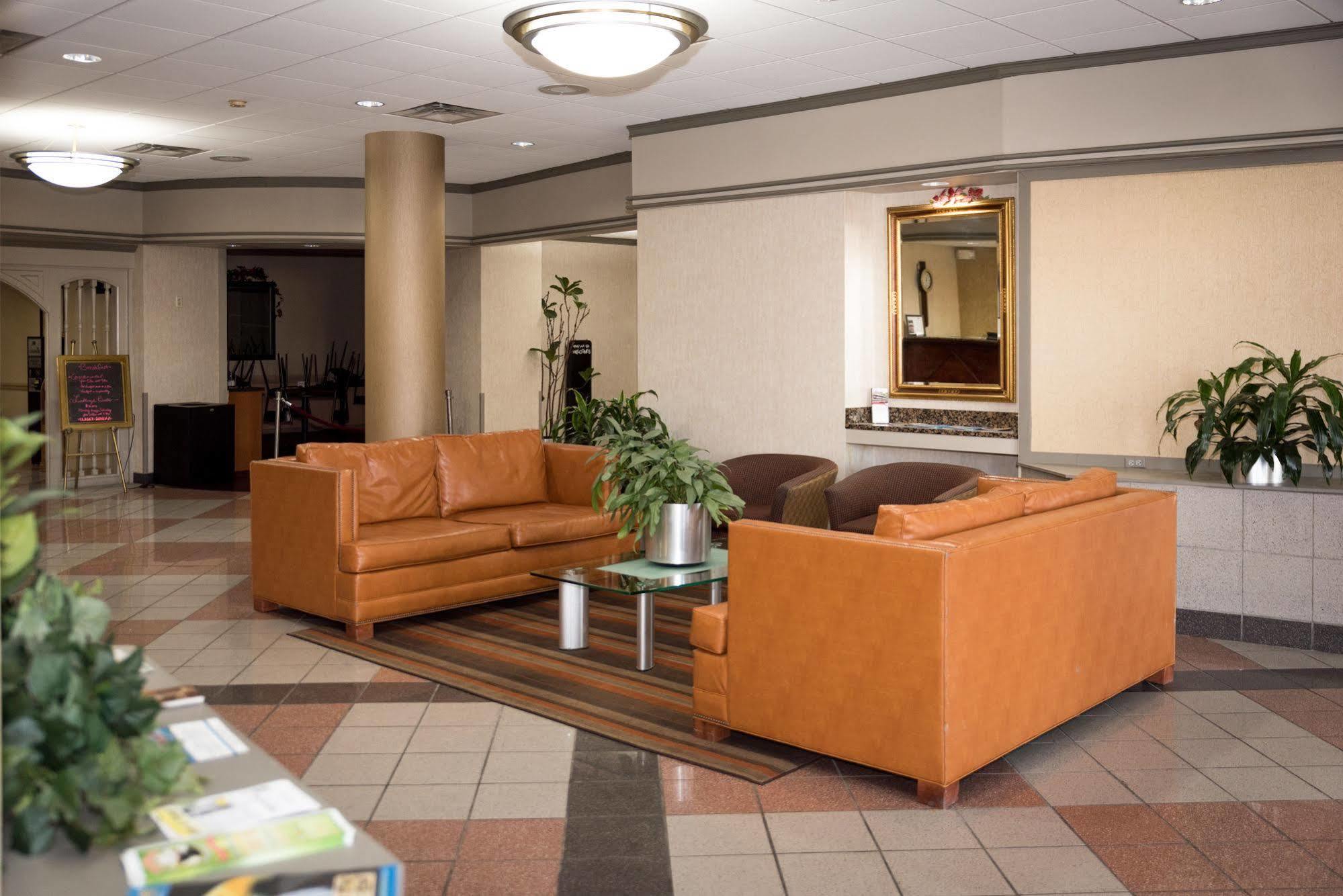 Kaiser Hotel Bridgeton Bagian luar foto